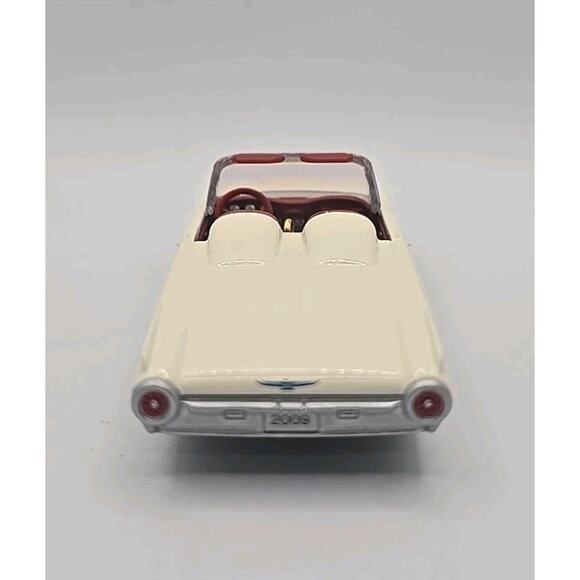 2009 Hallmark Ornament 1963 Ford Thunderbird Sport Classic American Car New U12 - Picture 4 of 10